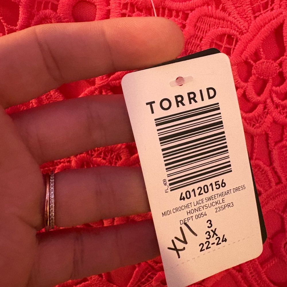 Torrid Midi Crochet Lace Sweetheart Dress - Picture 4 of 8